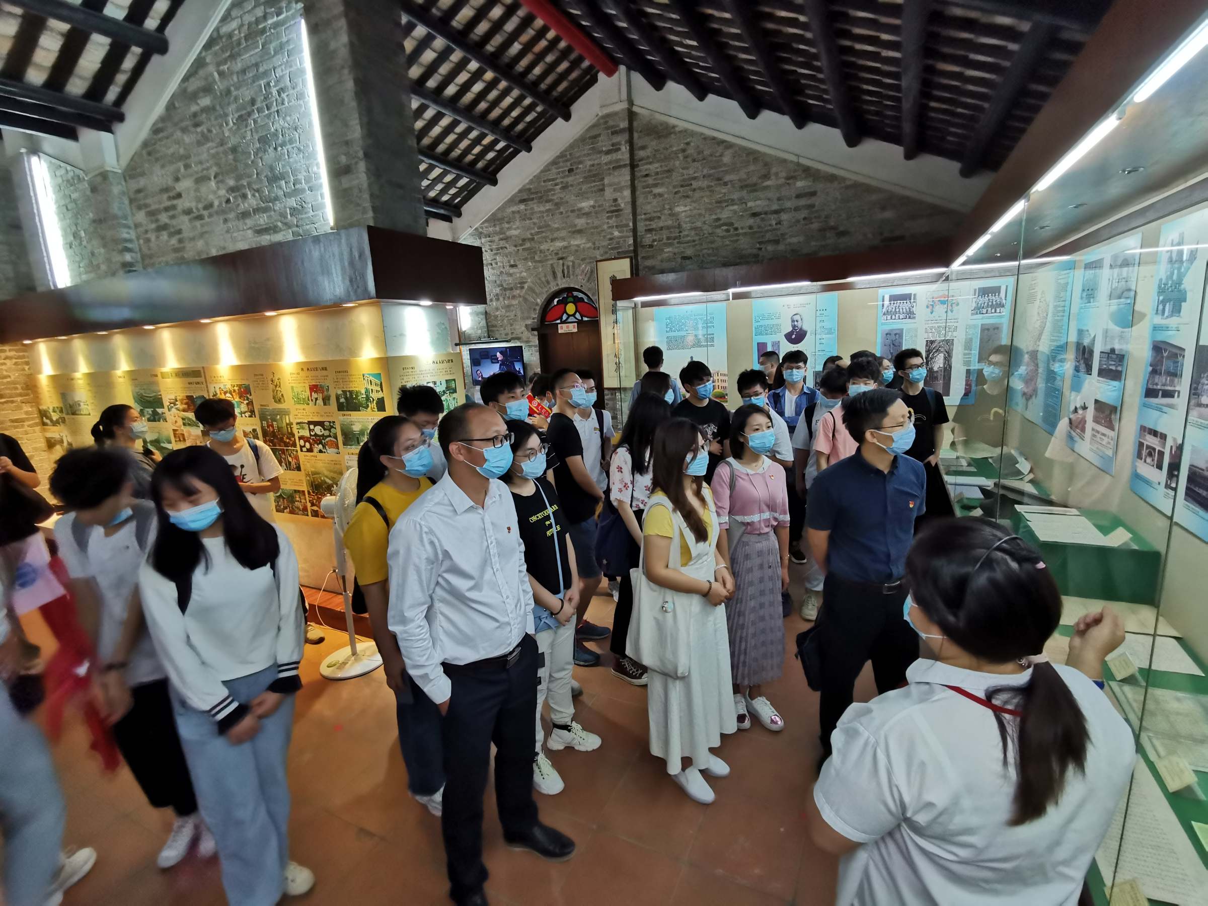 参观詹天佑故居