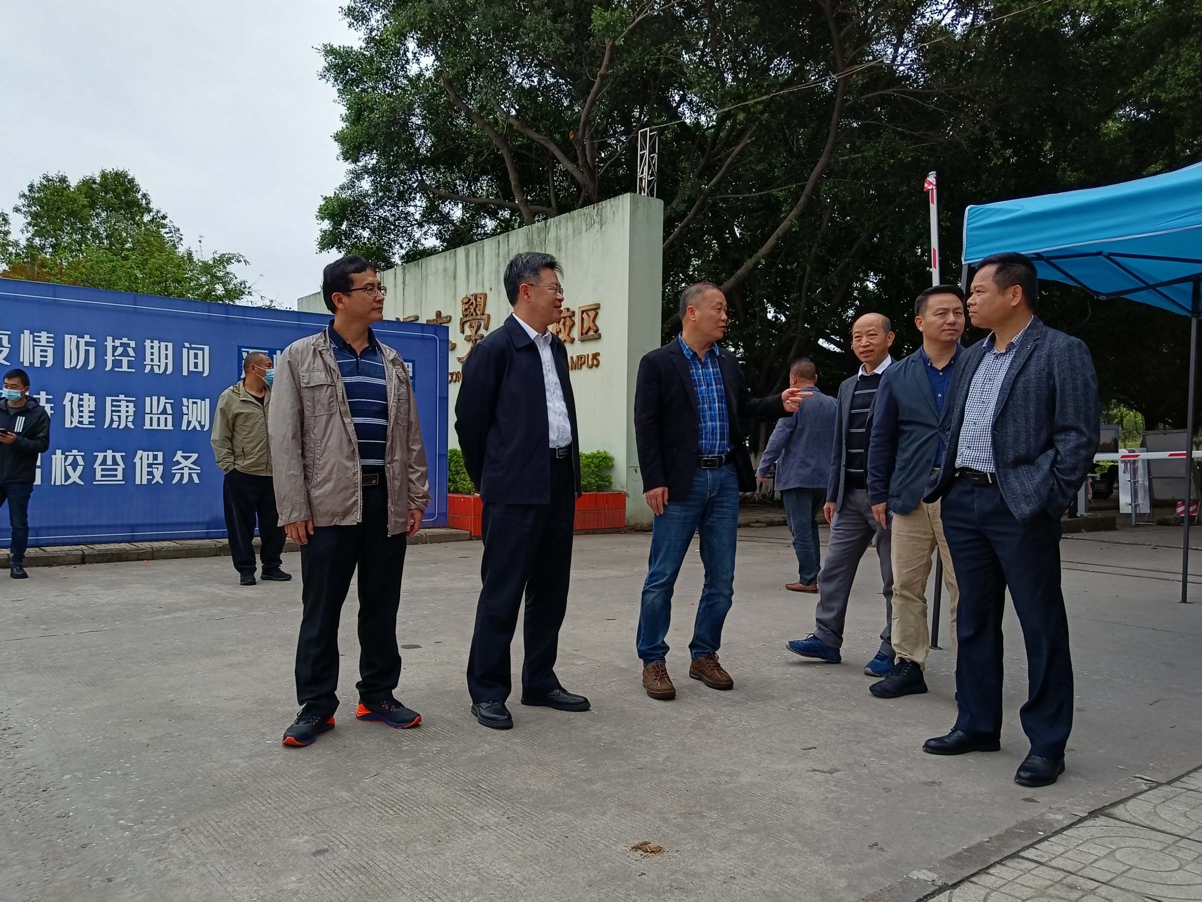 校领导赴佛山校区检查学生返校工作