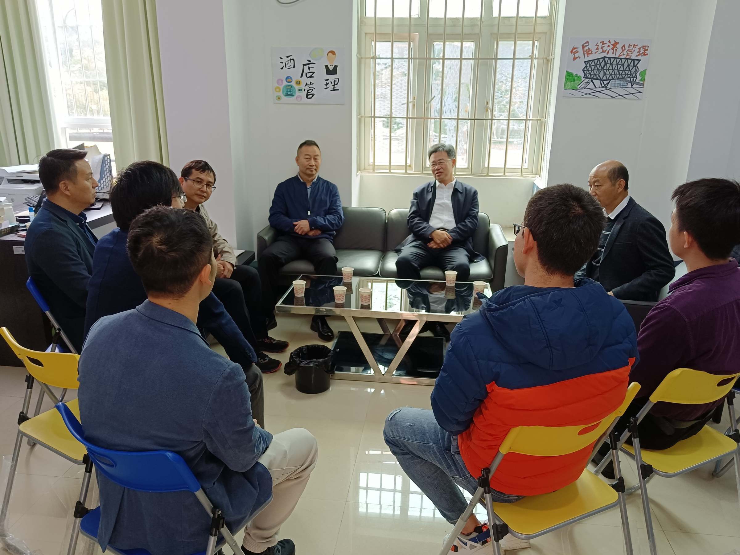 校领导赴佛山校区检查学生返校工作