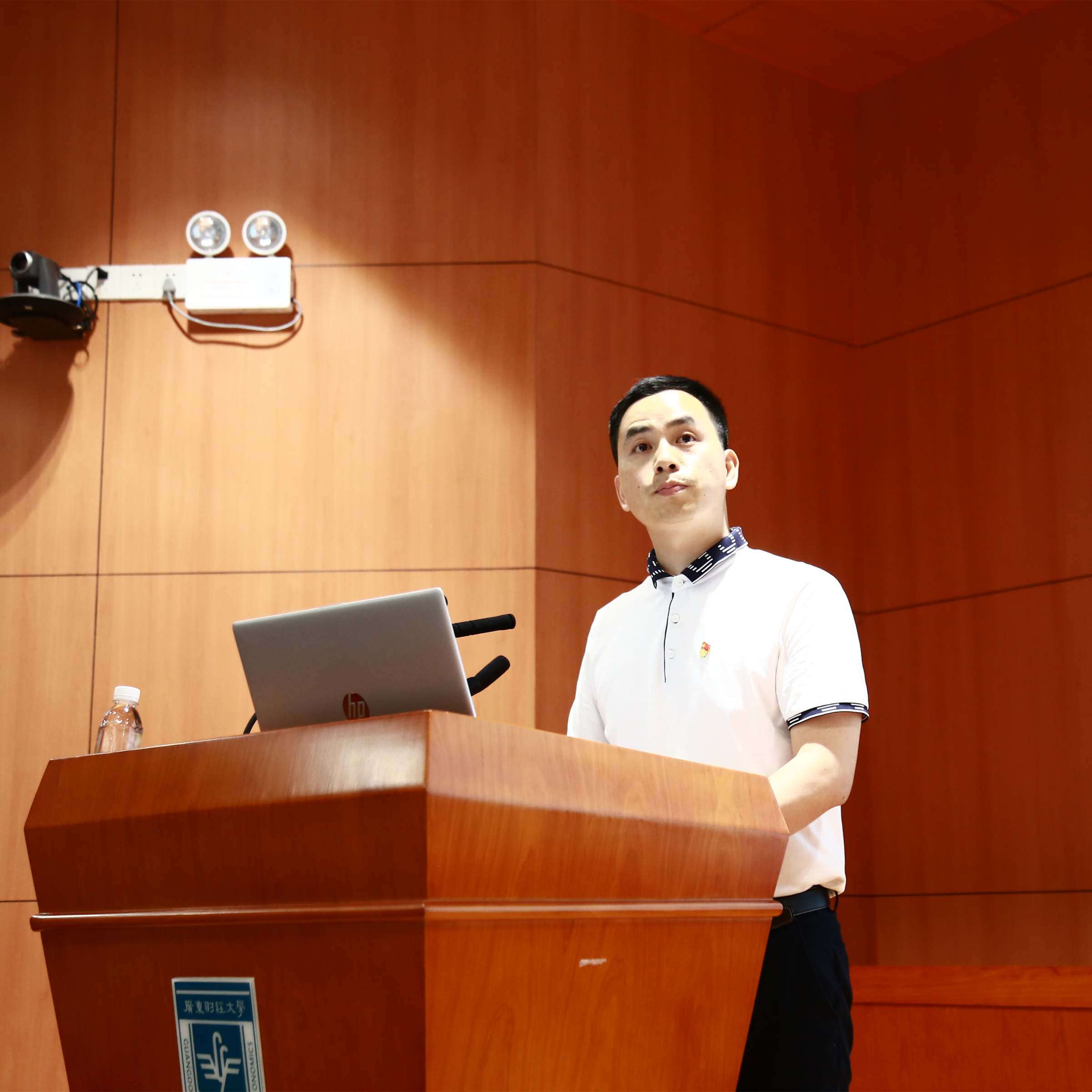 会计学院研究生党支部书记黄志军发言