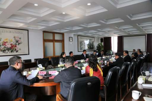 学校与广州商学院召开校际合作座谈会