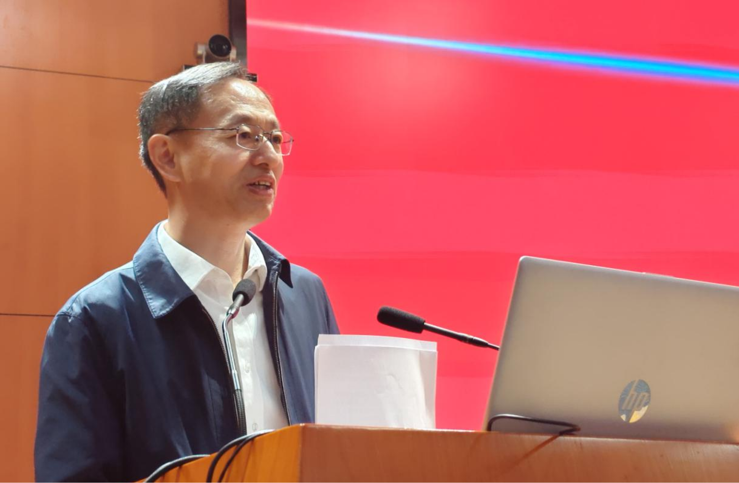 广东省教育厅副厅长邵允振讲话