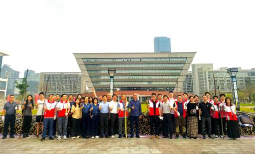 学校与南沙区联合开展“百万英才汇南粤，千吨果蔗赠学子”爱心助农活动